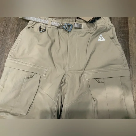 NWT Nike ACG Smith Summit Cargo Pant FN0428 247 Shorts Convertible Men's Sz S - Picture 2 of 12
